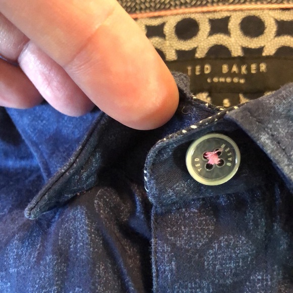 TED BAKER Size 5 XL Button Front Blue Medallion Print Shirt 100% COTTON LuxeSoft - Picture 16 of 16